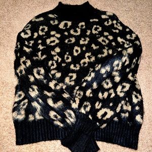 Leopard print knit sweatshirt